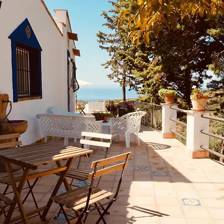 Immersa In Oliveto Vista Mare Holiday home *