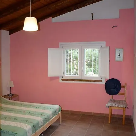 Holiday home Immersa In Oliveto Vista Mare