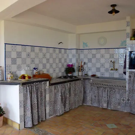 Holiday home Immersa In Oliveto Vista Mare Sciacca