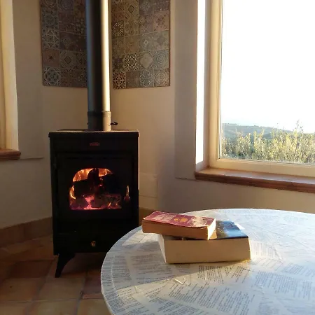 Holiday home Immersa In Oliveto Vista Mare